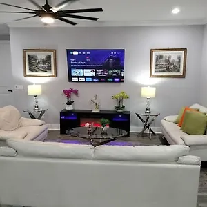 White Rock In Holiday home