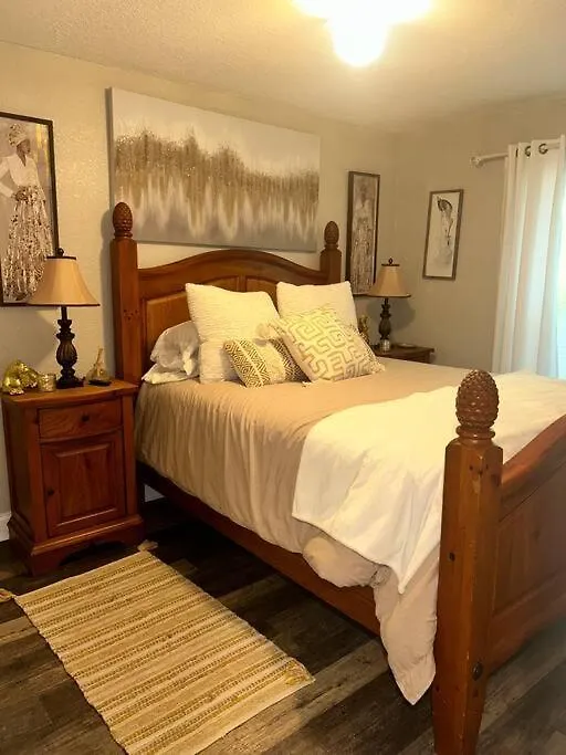 Apartment Nataj Suites At Tampa United States